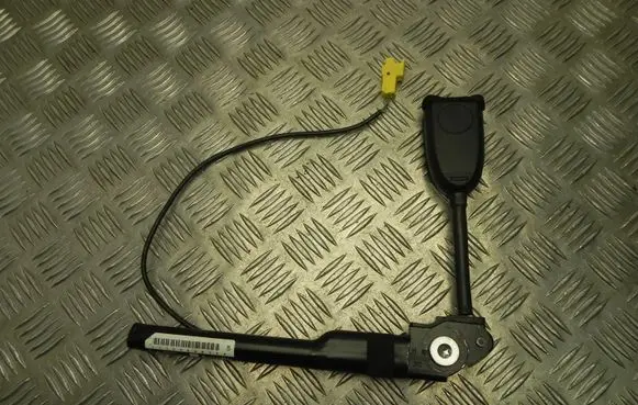 Chevrolet Cruze Front seatbelt buckle 13297079 M3944