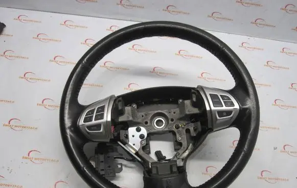 Mitsubishi Outlander Steering wheel 