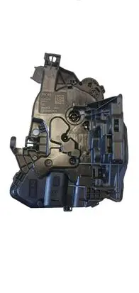 Volkswagen Tiguan Rear door lock 3J0839016A