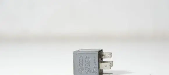 Audi A4 S4 B5 8D Other relay 8D0951253A