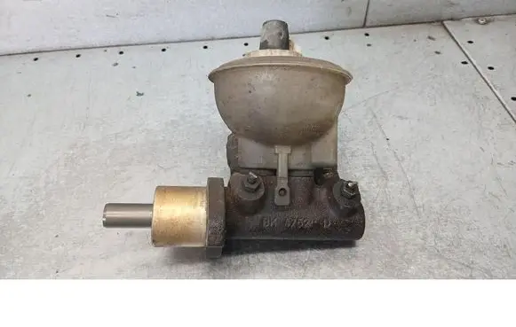 Skoda Felicia II Master brake cylinder 