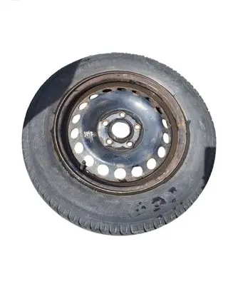 Volkswagen Golf V R15 spare wheel