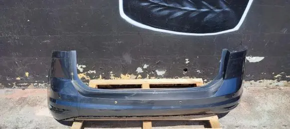 Volkswagen Touran III Rear bumper 5TA807421AB