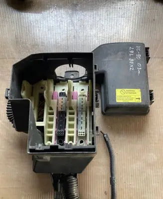 Volvo XC90 Fuse box set 9452547 9441708A