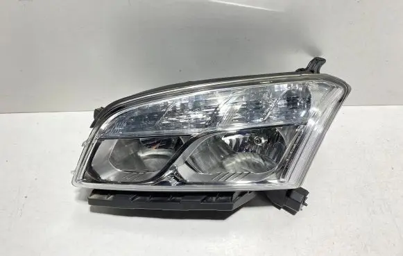 Chevrolet Trax Headlight/headlamp 25961800