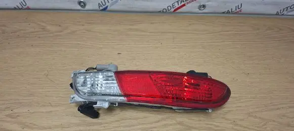 BMW 6 E63 E64 Rear bumper light 7165815