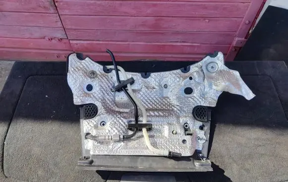 Porsche Cayenne (92A) Heat shield in engine bay 7P5819523B