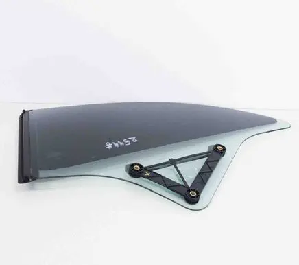 Mercedes-Benz C W205 Rear side window 43R00049 A2056700210
