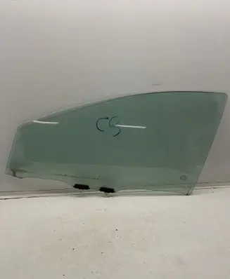 Toyota Yaris XP210 Front door window glass four-door 43R007951