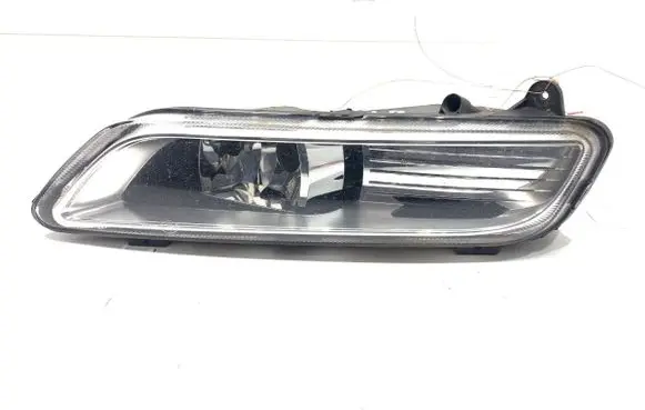 Volkswagen PASSAT B7 Front fog light 