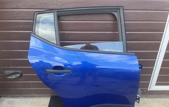 Rear door