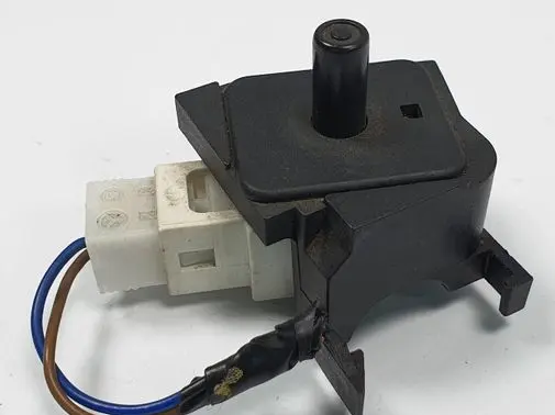 Jaguar XF X250 Front door sensor coupe 2028209410