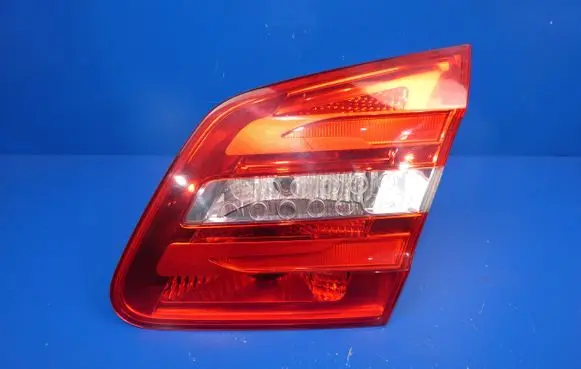 Mercedes-Benz B W246 W242 Tailgate rear/tail lights A2469066400 607702 YAP4018511