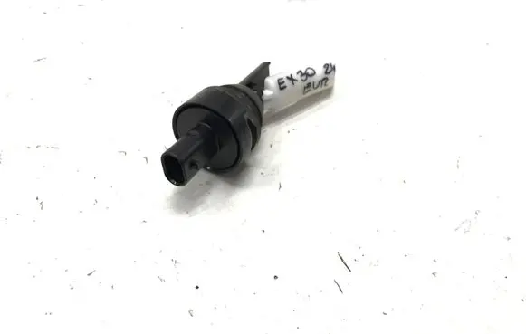 Volvo EX30 Windshield washer fluid level sensor 