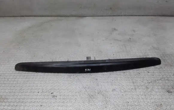 Citroen C3 Trunk door license plate light bar 