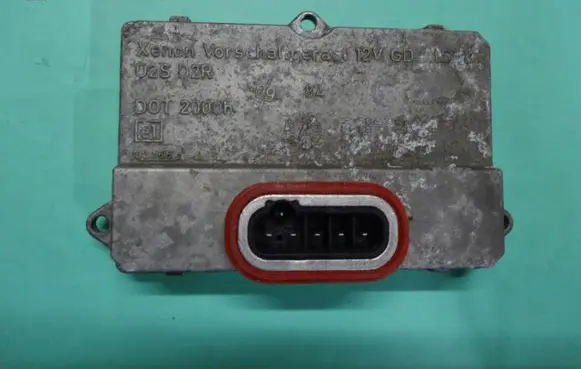 Land Rover Range Rover Sport L320 Xenon control unit/module 5DV008290