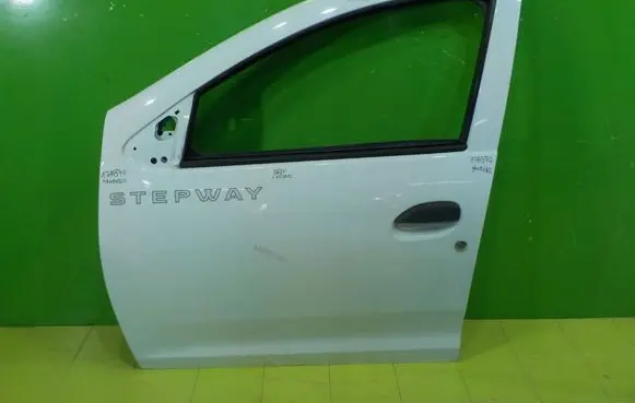 Dacia Sandero II Front door PRZOD 17AB70