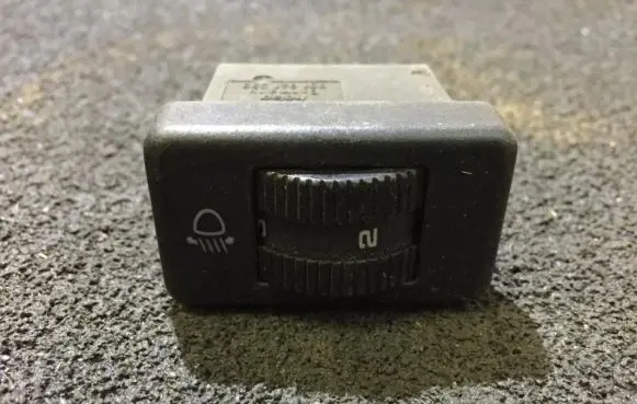 Volkswagen Transporter - Caravelle T4 Headlight level height control switch 701941333