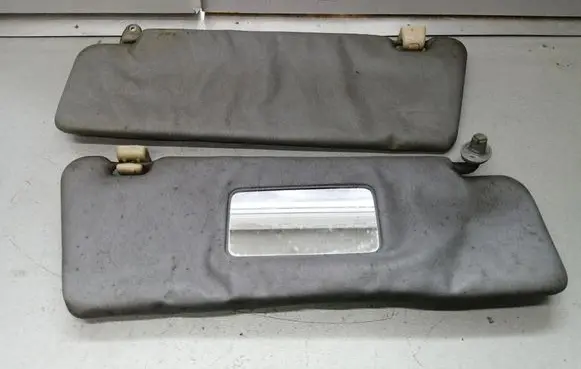Mercedes-Benz E W124 Sun visor