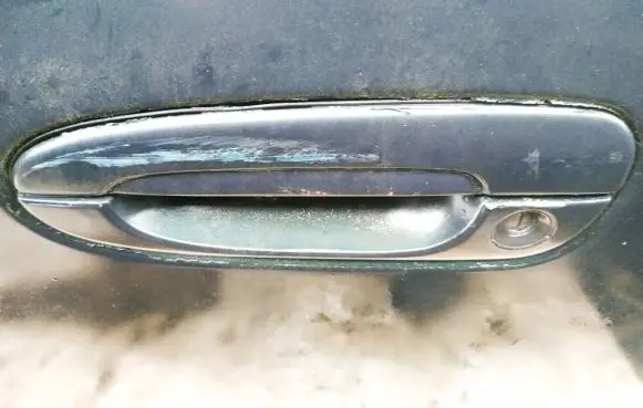 Mazda 626 Front door exterior handle