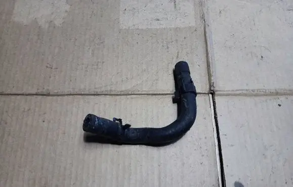 Land Rover Range Rover Sport L320 Engine coolant pipe/hose