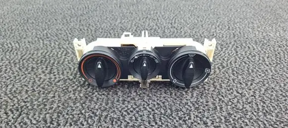 Audi A4 S4 B5 8D Climate control unit 8L0819045A