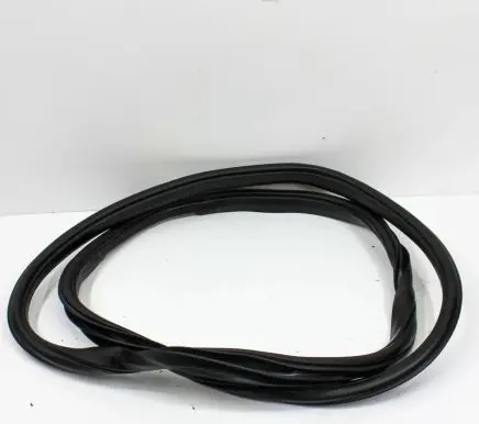 Rubber seal rear door