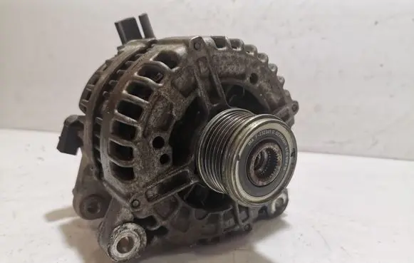 Volvo V70 Generator/alternator 1004105605