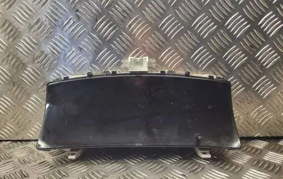 Toyota Corolla E120 E130 Speedometer (instrument cluster) 8380012A00