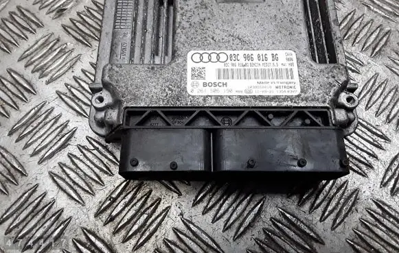 Audi A1 Engine control unit/module