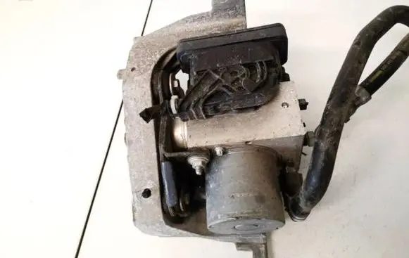 Renault Zoe ABS Pump 472103058r 0265240036