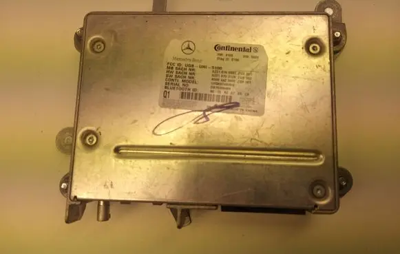 Mercedes-Benz S W221 Bluetooth control unit module A2218708992 A2218703126 A0004423960