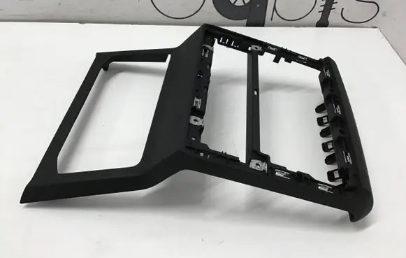 Volkswagen Touareg III Other center console (tunnel) element 760864299