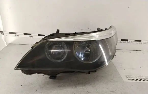 BMW 5 E60 E61 Headlight/headlamp 15872100