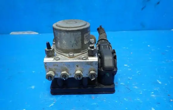 Opel Insignia A ABS Pump 23444527