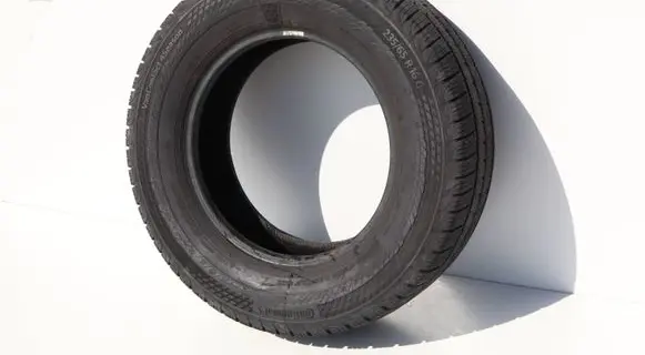Mercedes-Benz Vito Viano W639 R16 C summer tire