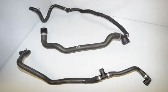 BMW 2 F45 Engine coolant pipe/hose 9250564 9250566 7617363