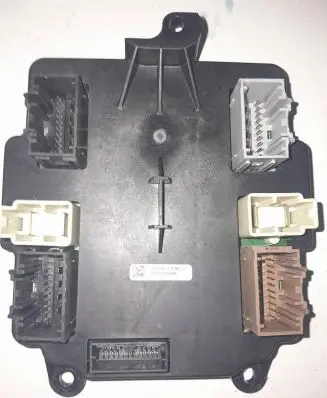 Tesla Model X Door control unit/module 106205610B 03166VV006661