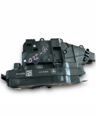 Mercedes-Benz S W222 Front door lock A2220063999