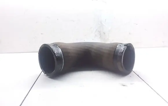 Intercooler hose/pipe