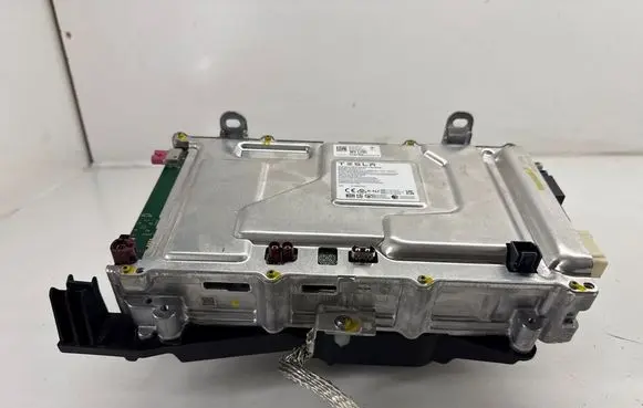 Tesla Model 3 Cruise control unit/module 168127100I 1681271S0I