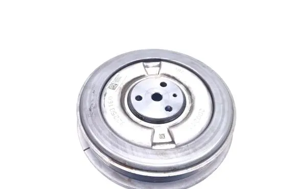 Volvo XC90 Crankshaft pulley 32253160