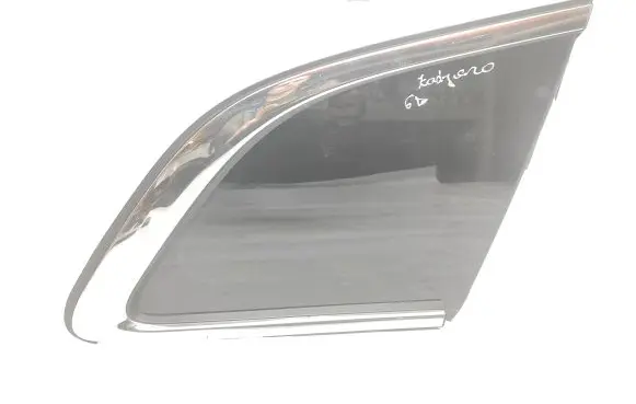 Renault Kadjar Rear side window 43R004524