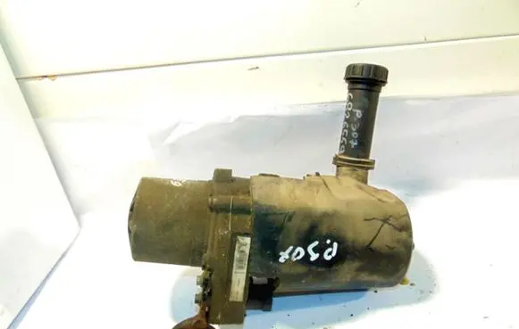 Peugeot 307 Power steering pump 4008E6 9654151180