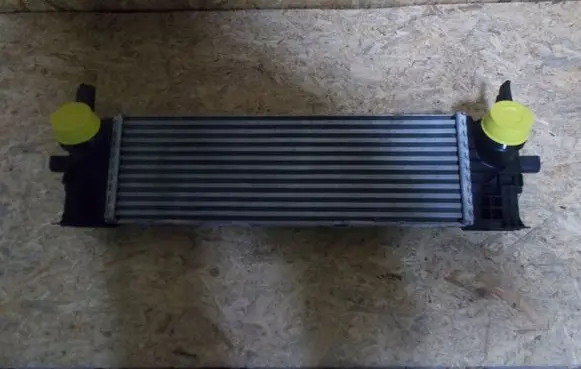 BMW X3 G01 Intercooler radiator 8582879