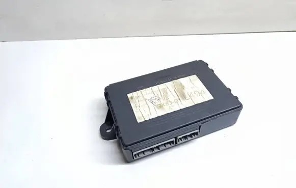 Land Rover Range Rover Sport L494 Comfort/convenience module FK7219H440AD