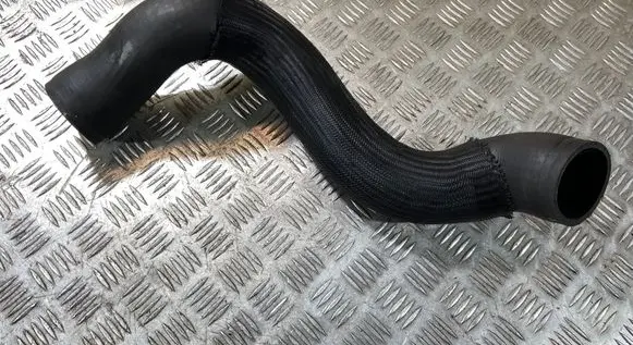 Volvo XC60 Intercooler hose/pipe