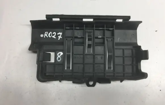 Mercedes-Benz CLA C117 X117 W117 Battery bracket A2465410305 57320210