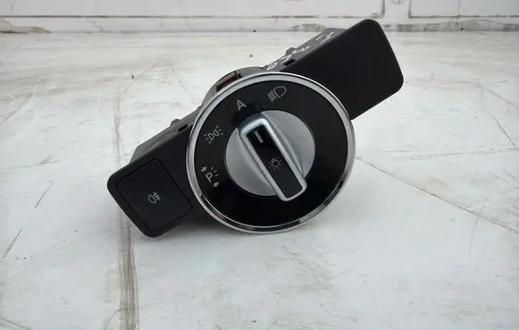 Mercedes-Benz E W212 Light switch 