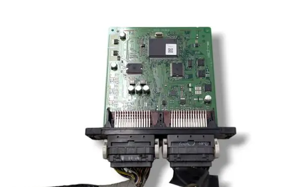Mazda 2 Engine control unit/module ECU 014140-0705
